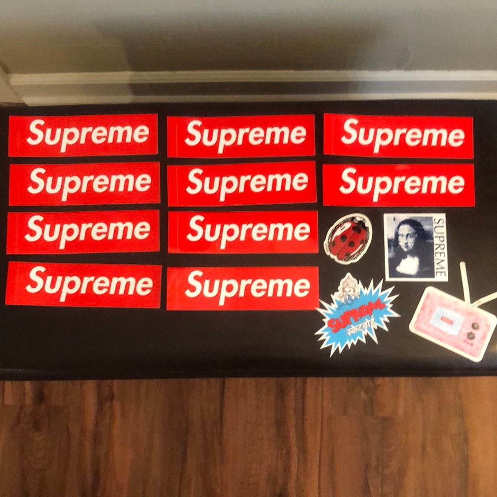 10 Supreme Box Logo Sticker + assorted others